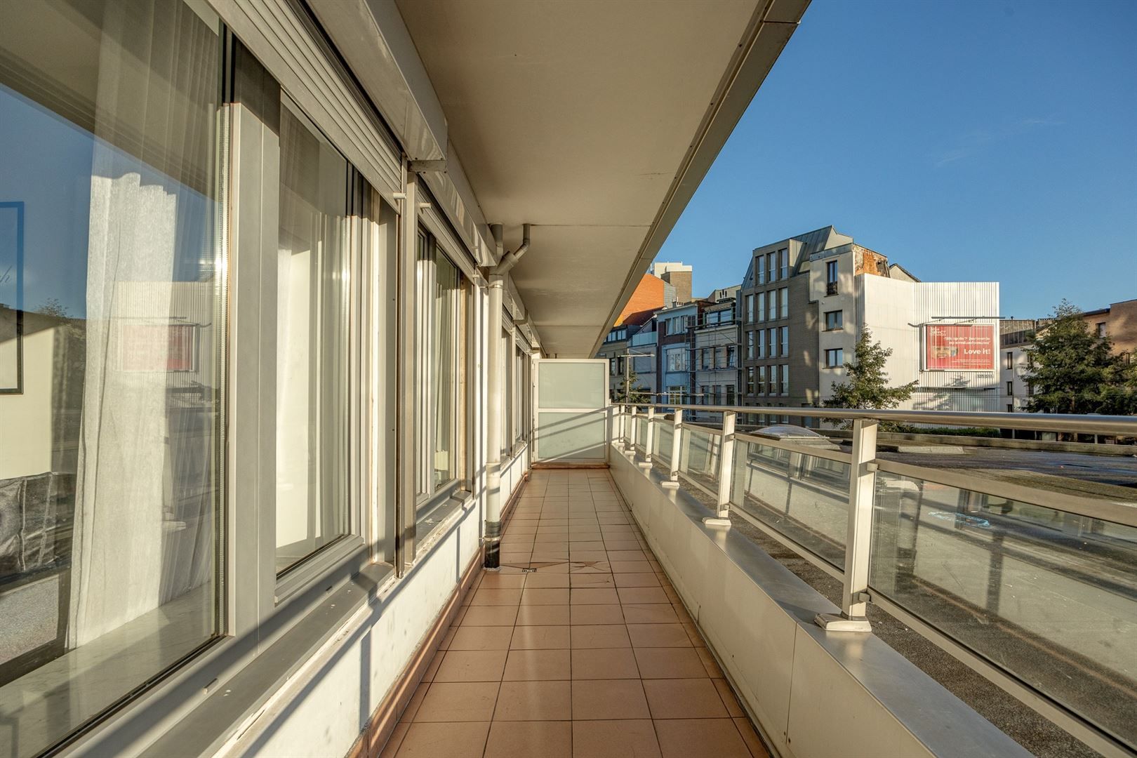 Instapklaar appartement vlakbij 't Zuid foto 16