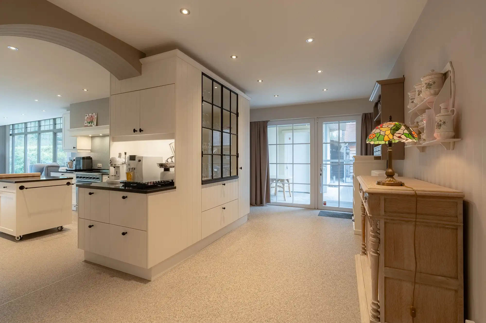 Ruime villa met bureau, veranda en wellness in Averbode foto 6