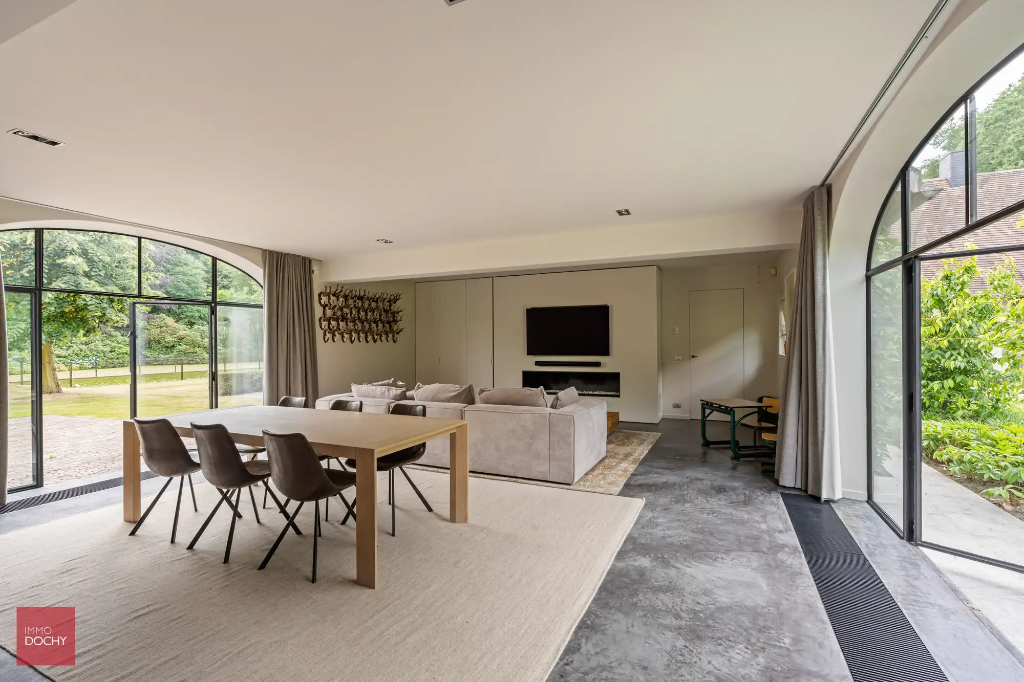 Unieke eigendom in alle rust en privacy op ca. 5,4ha foto 24