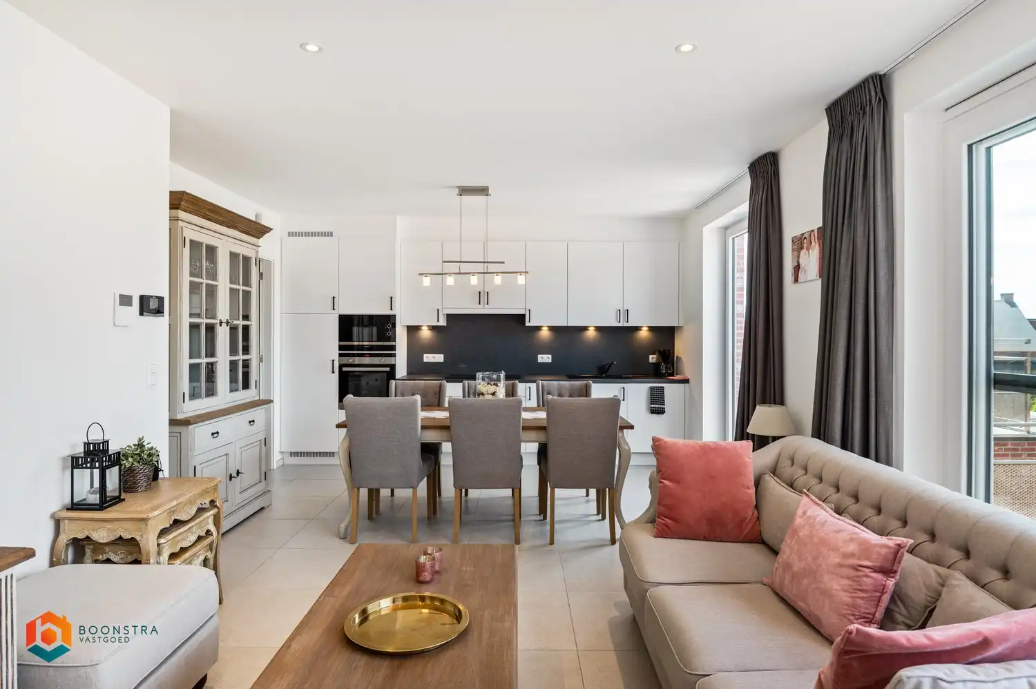 Prachtig appartement met 2 slpkrs foto 2