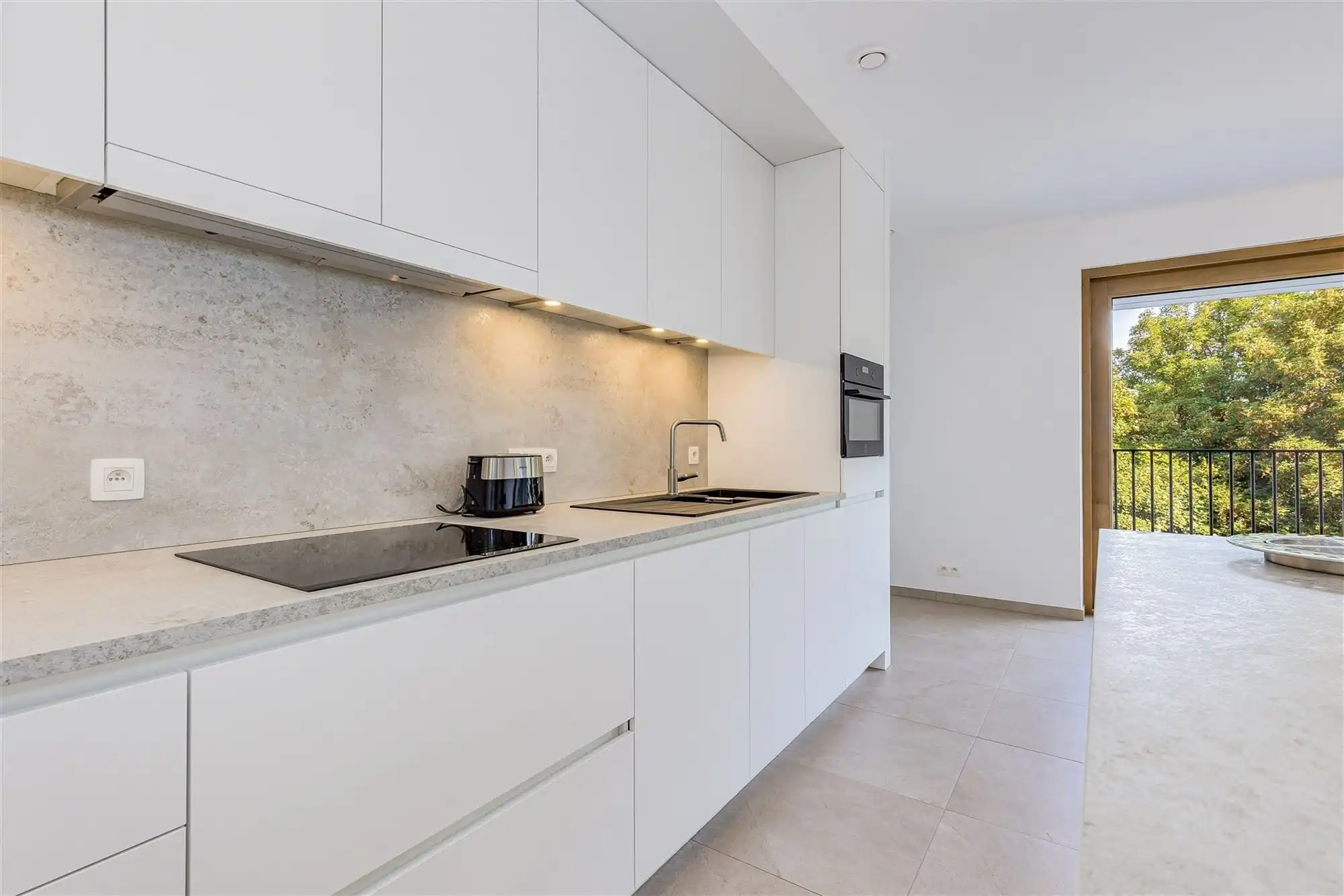 Energiezuinig appartement met 2 slaapkamers, terras en parkeerplaats foto 2