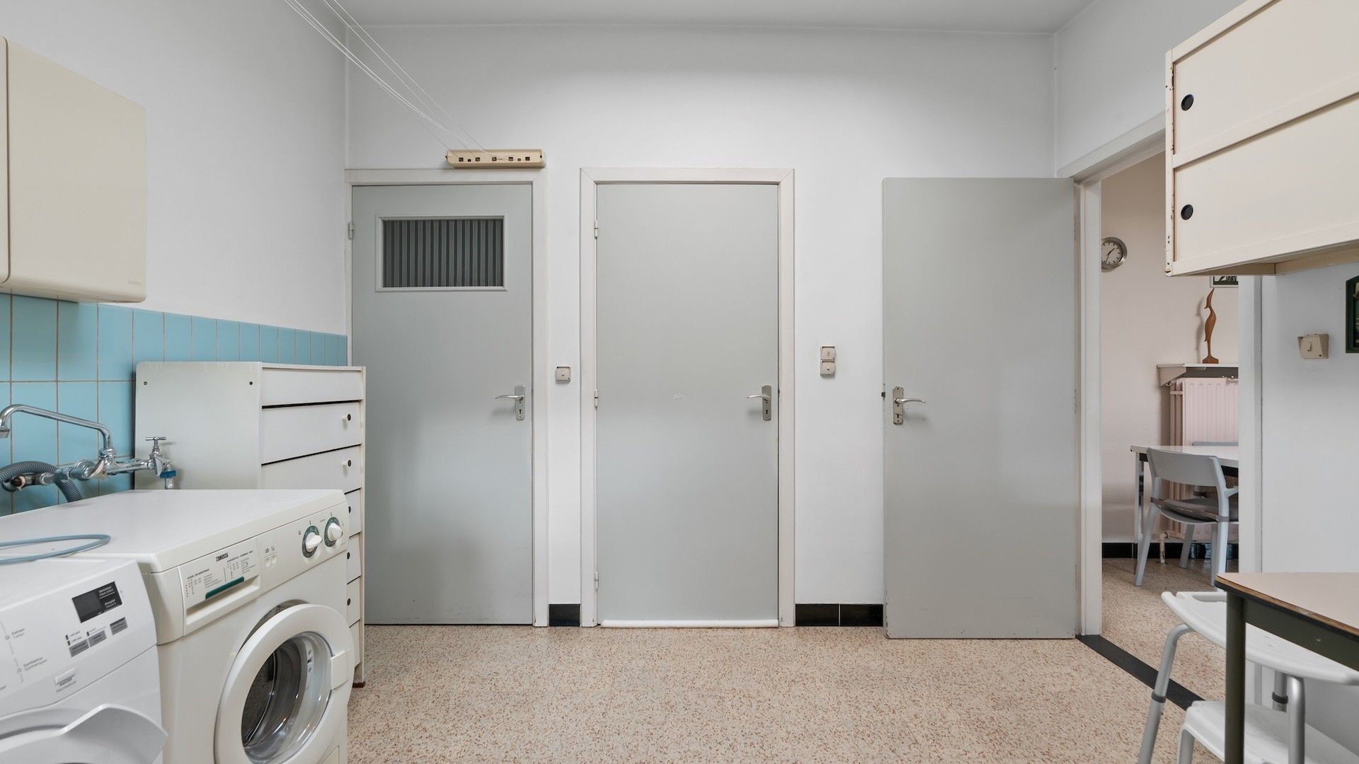 Te renoveren half-open woning met 3 slpks op een perceel van 20a 75ca vlakbij de Nederlandse grens foto 13