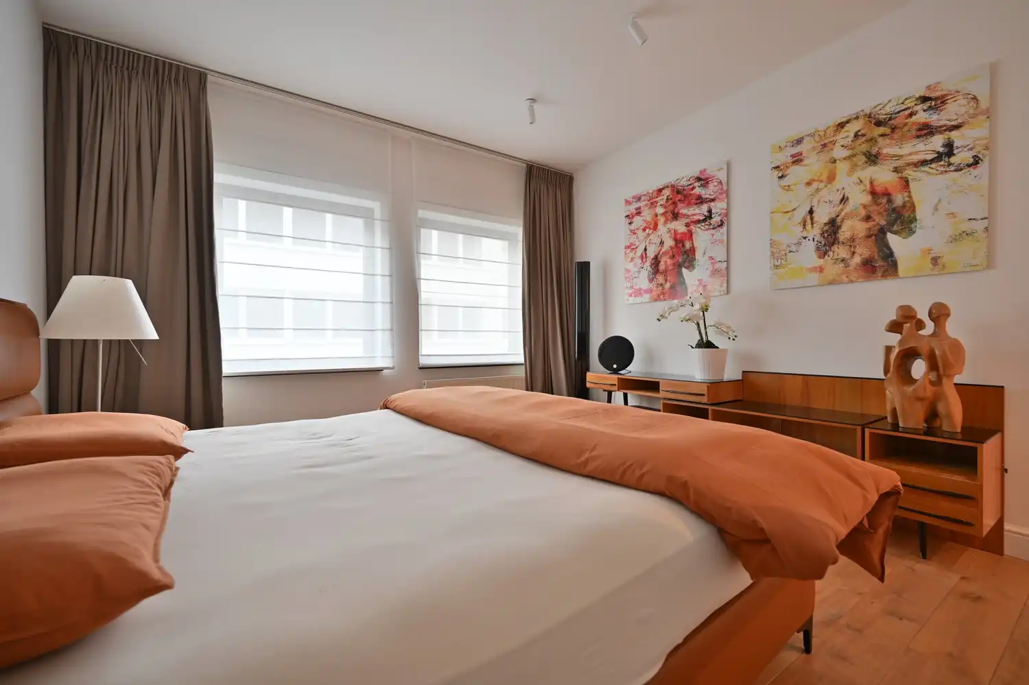 Luxe en comfortabel wonen (256 m2) op toplocatie in centrum Maaseik (EPC: A-label) foto 17