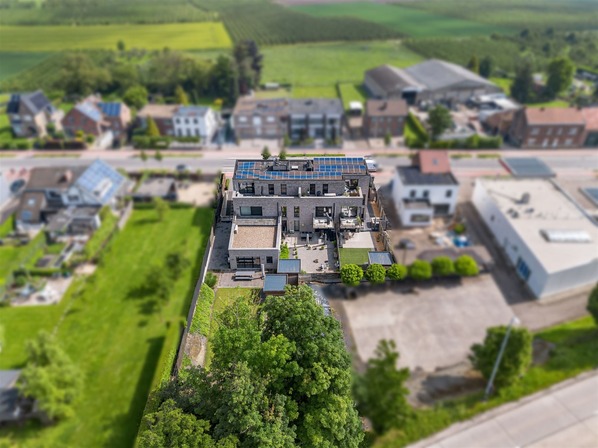 KNAP ERENGIEZUINIG APPARTEMENT MET TWEE TERRASSEN EN ONDERGRONDSE STAANPLAATS IN SINT-TRUIDEN  foto 5