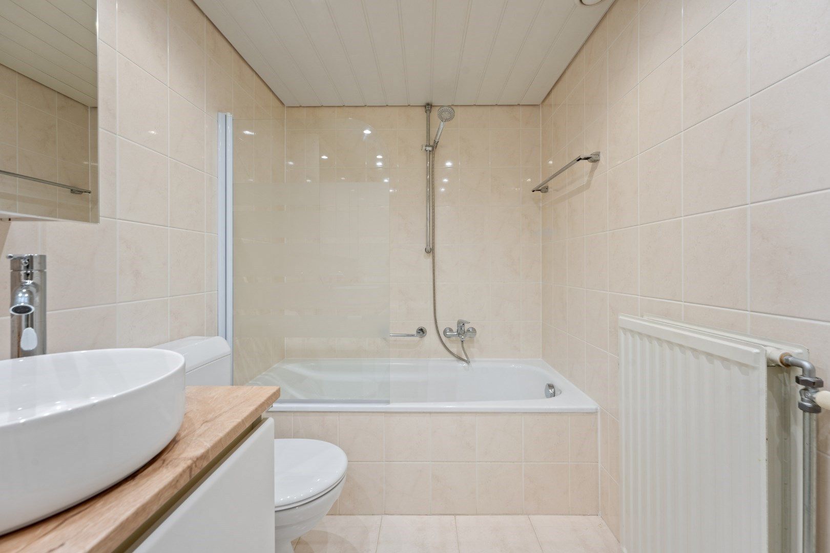 Leuk appartement in een rustige zijstraat van de Zeedijk foto 8