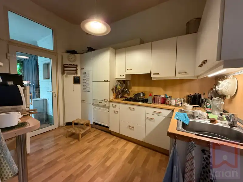 Art-decowoning met 4 slaapkamers, kelder en stadstuin in centrum Turnhout! foto 8