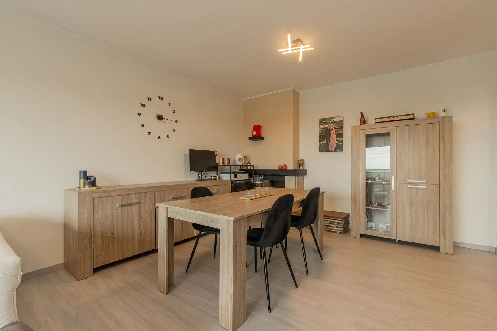 Instapklaar gerenoveerd 1-slaapkamerappartement met prachtig uitzicht op de Brusselse Forten foto 7