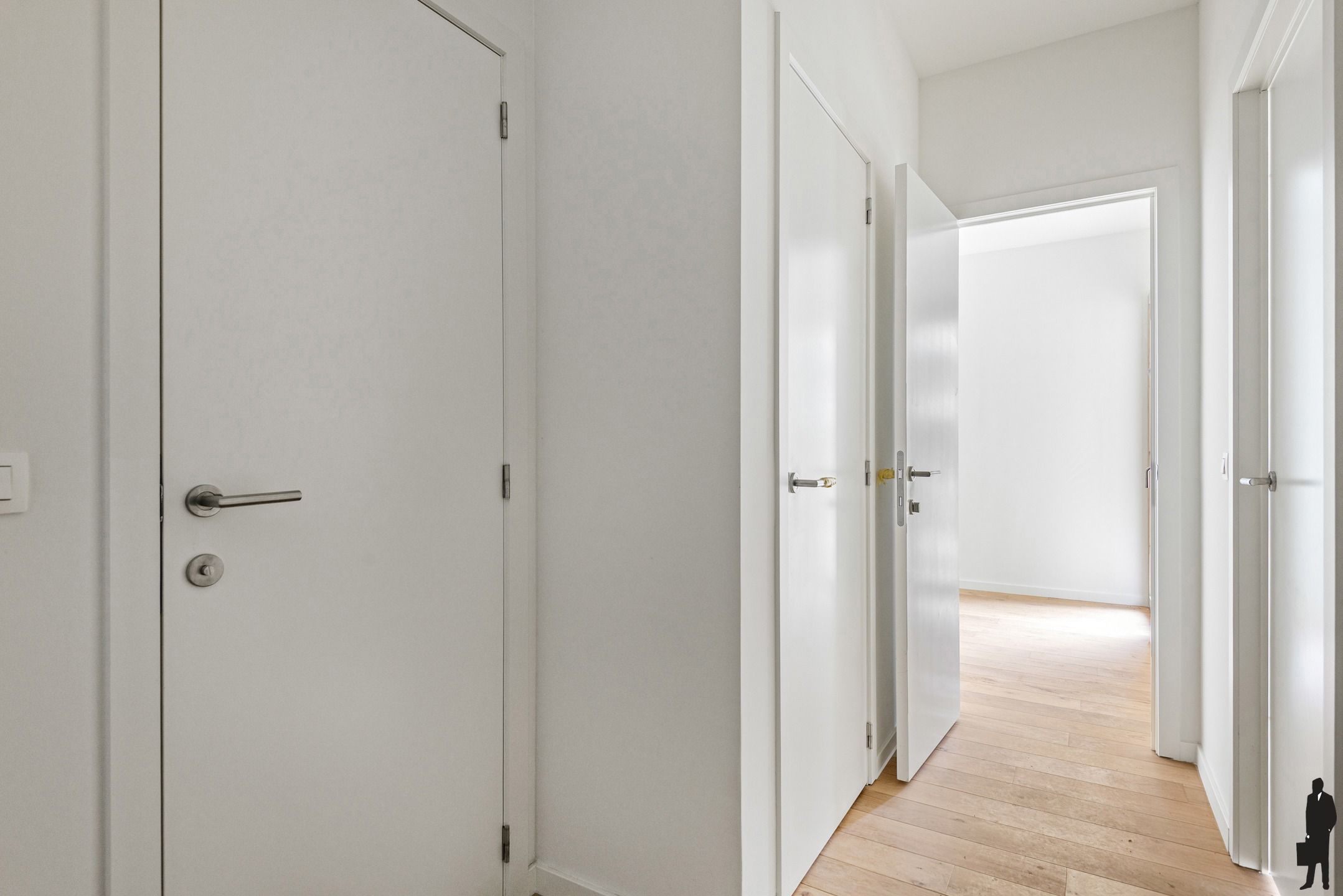 Gelijkvloers app met tuin in prestigieus project in Wilrijk foto 8