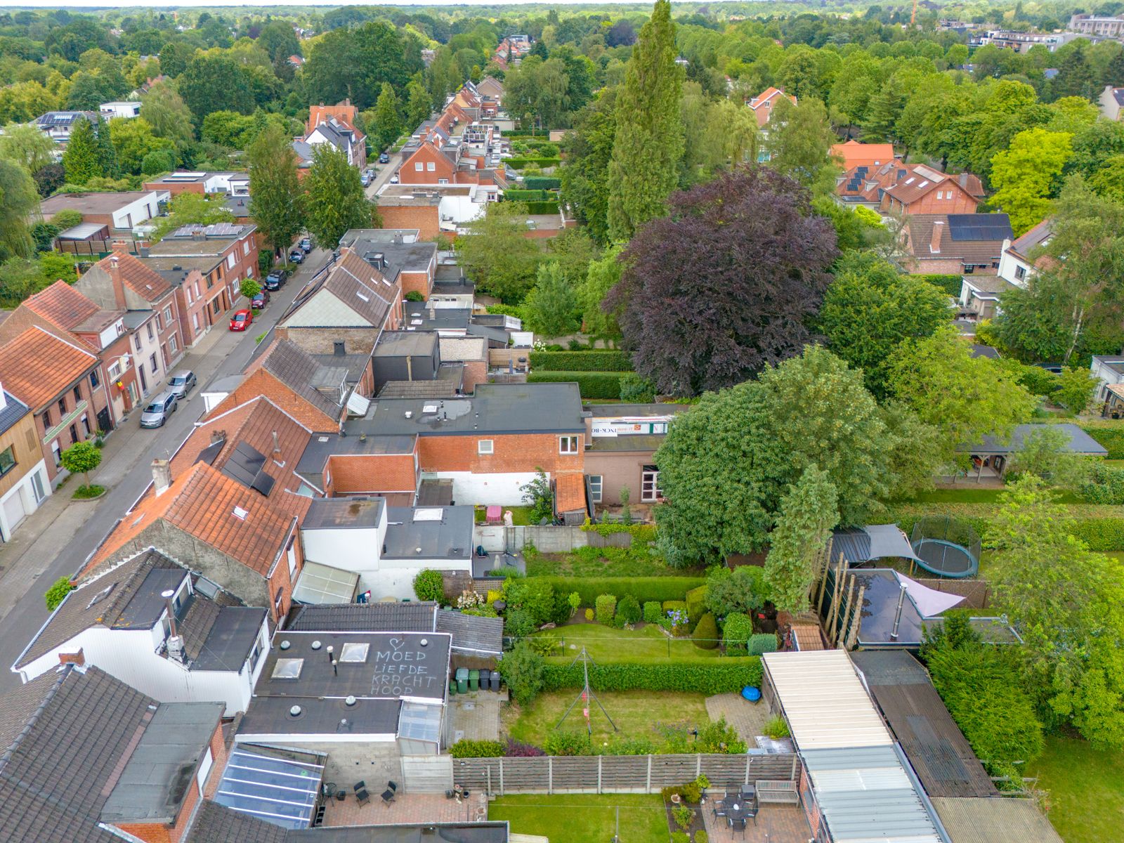 Woning met 4 slaapkamers, tuin en inpandige garage in het centrum van Brasschaat! foto 18