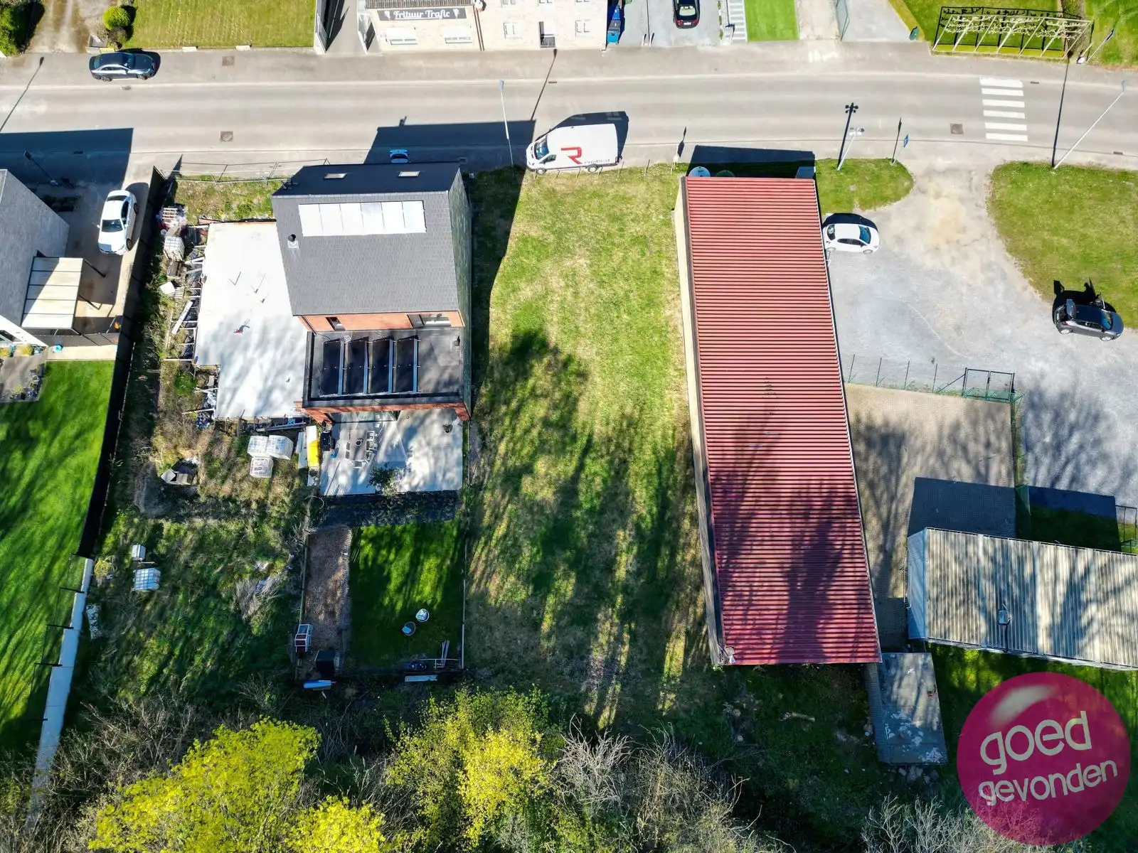 HOB - 644 m² - dorpskern - zonnige tuin foto 6