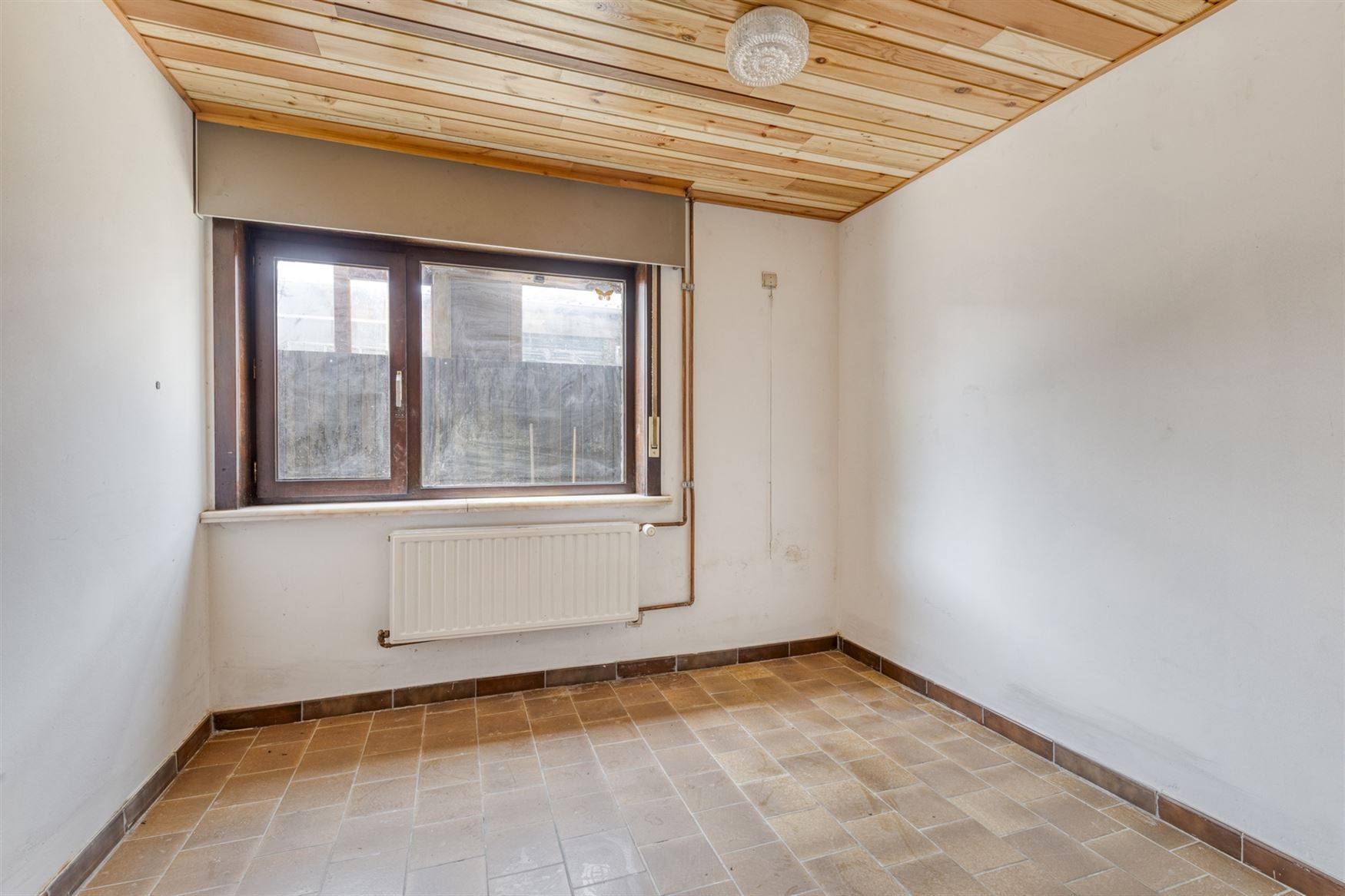 Ruime en rustig gelegen gezinswoning foto 12