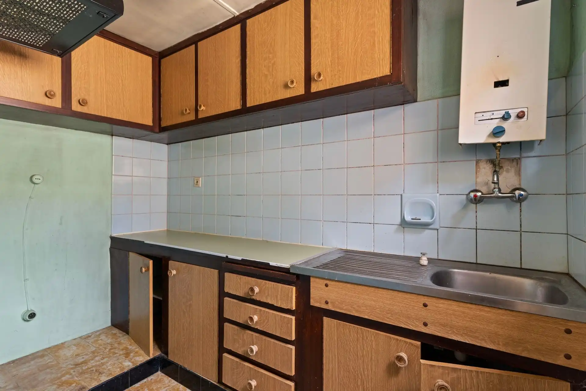te renoveren rijwoning met potentieel foto 6