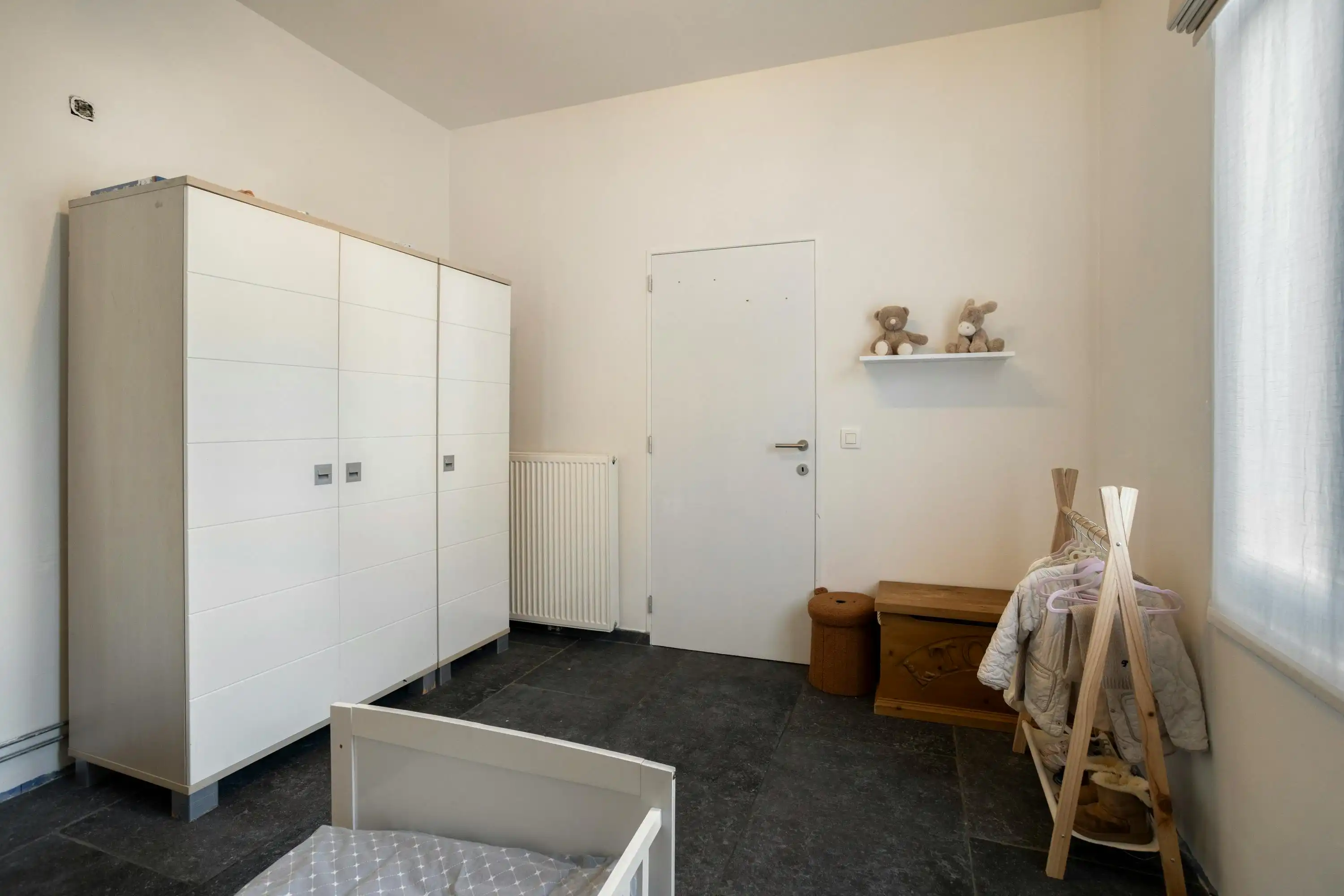 Ruime mooie woning met mogelijkheid tot handel (kapsalon) foto 16