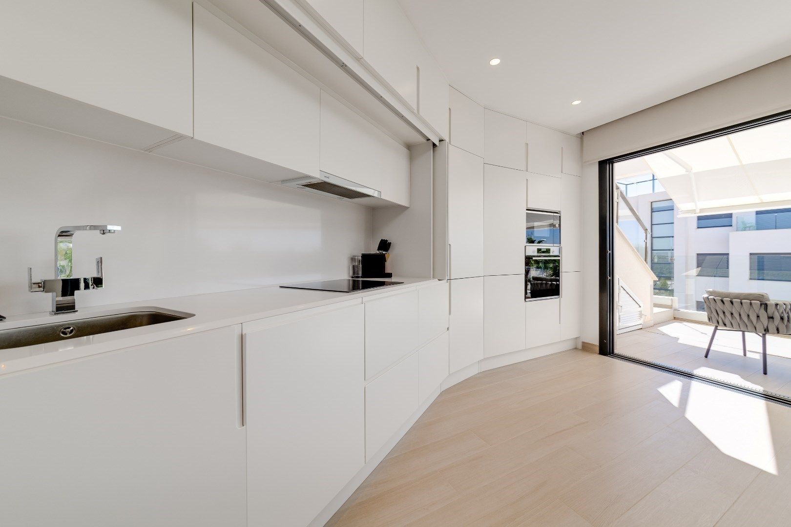 Perfect gelegen penthouse met zeezicht te Las Colinas (Alicante) foto 5