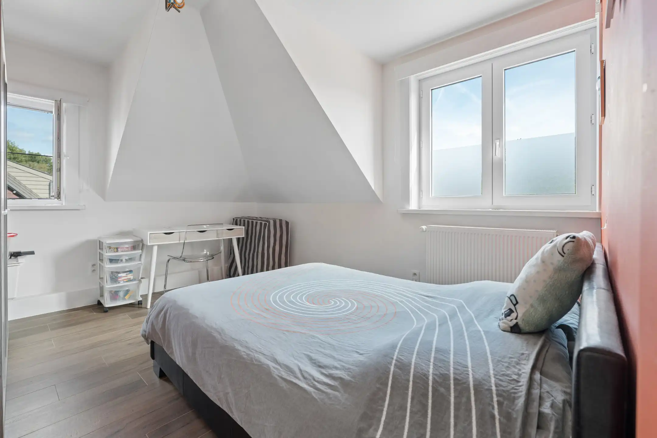 gerenoveerde woning met 3 slaapkamers, garage en tuin foto 14