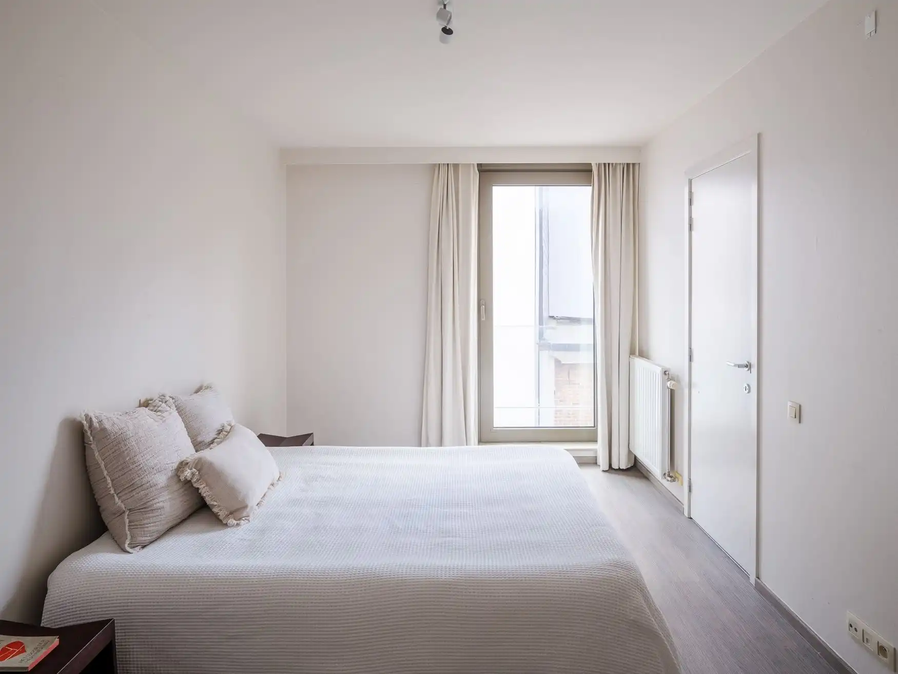 Ruim appartement met zonneterras in hartje Gent foto 5