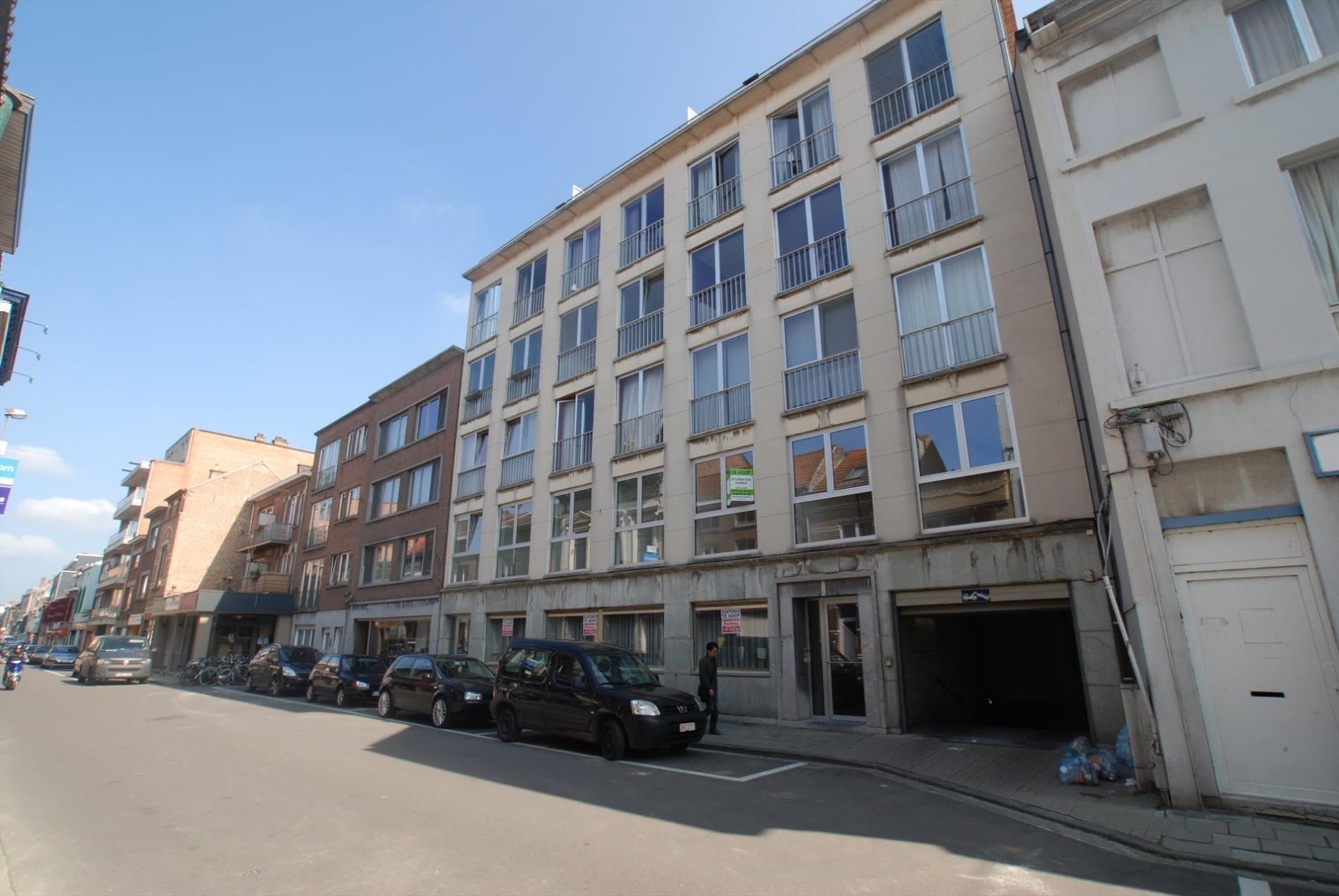 ()=>{if(producerUpdateValueVersion(node),producerAccessed(node),node.value===ERRORED)throw node.error;return node.value} Tiensestraat 217 -/0105 - 3000 Leuven