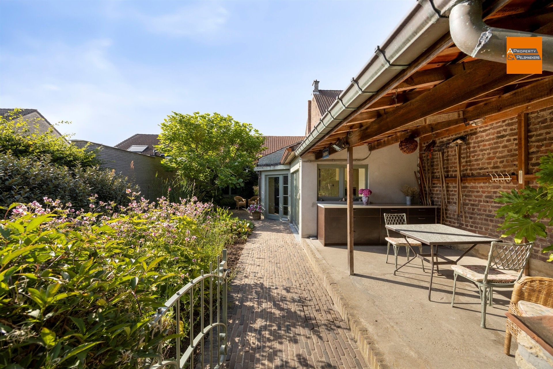 Charmante gezinswoning met grote tuin in Steenokkerzeel! foto 17
