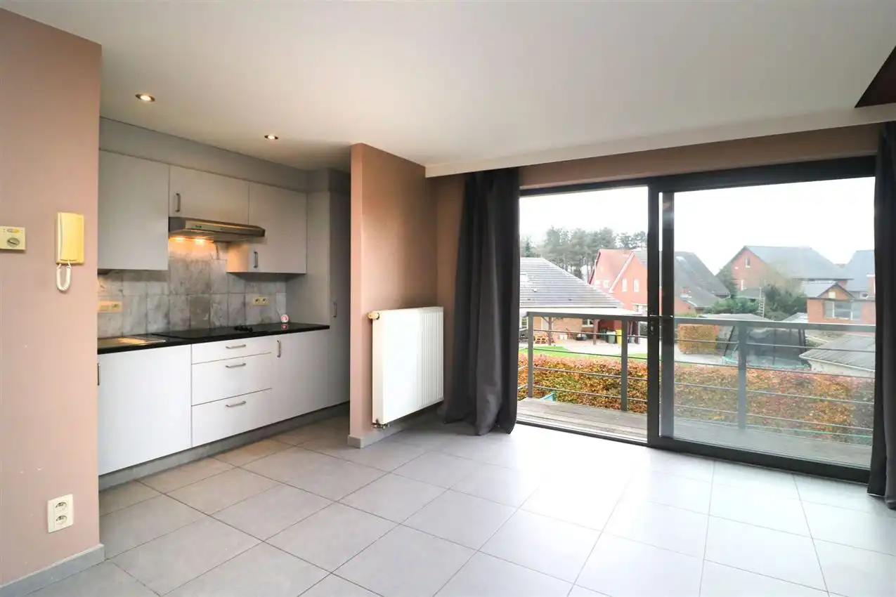 Duplexapp., 2 slpk, autostaanplaats, nabij station foto 8