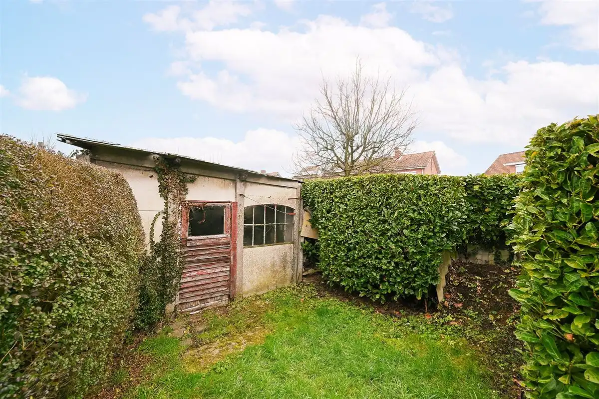 Projecteigendom met afbraak- of renovatiepotentieel in Sinaai foto 7