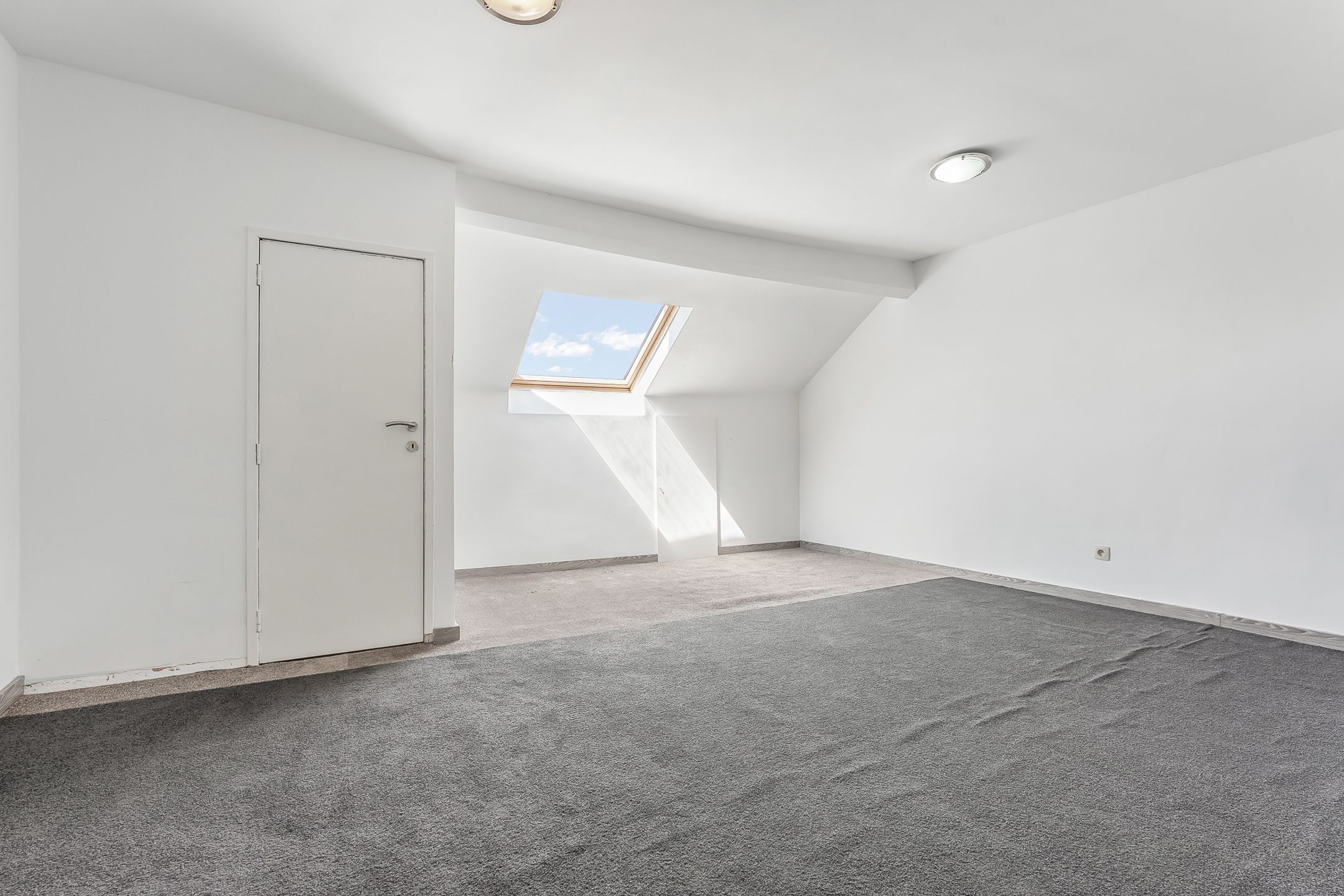Halfopen woning op 4a92ca nabij Maastricht foto 14