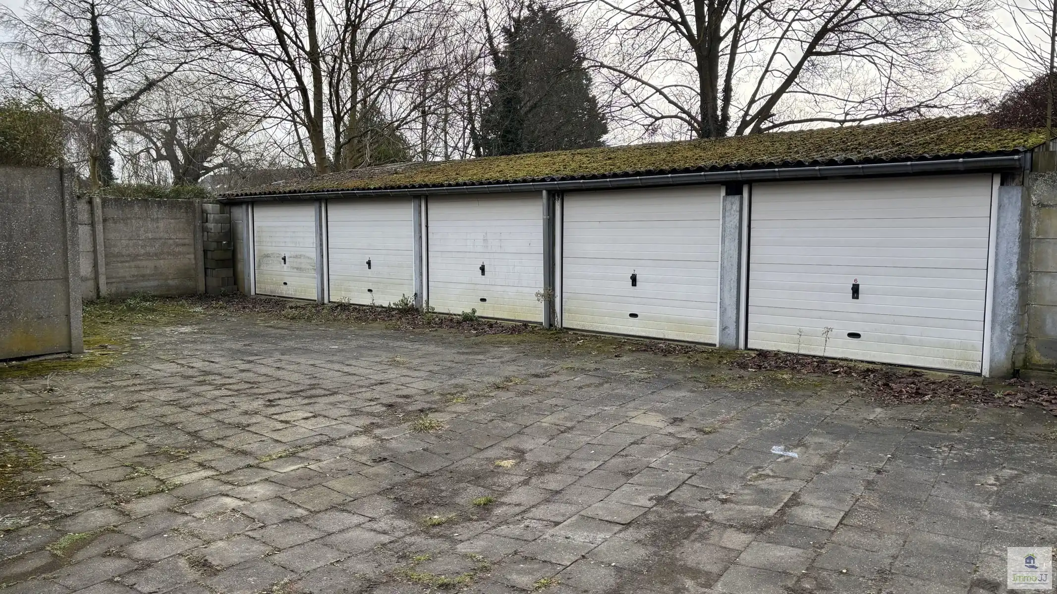 Bovengrondse garagebox foto 2