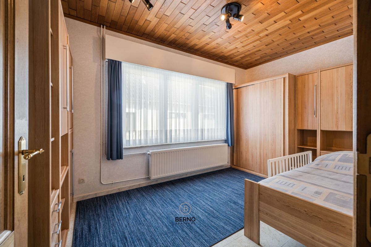 Instapklare laagbouwwoning in groene, rustige omgeving foto 14