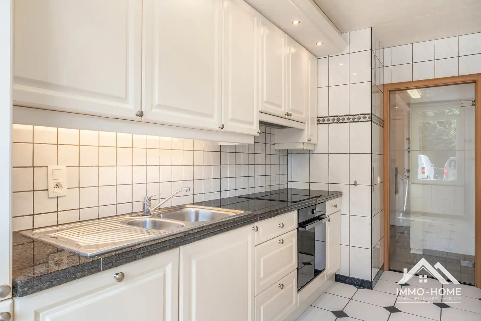 Gelijkvloers appartement op TOPligging foto {{pictureIndex}}