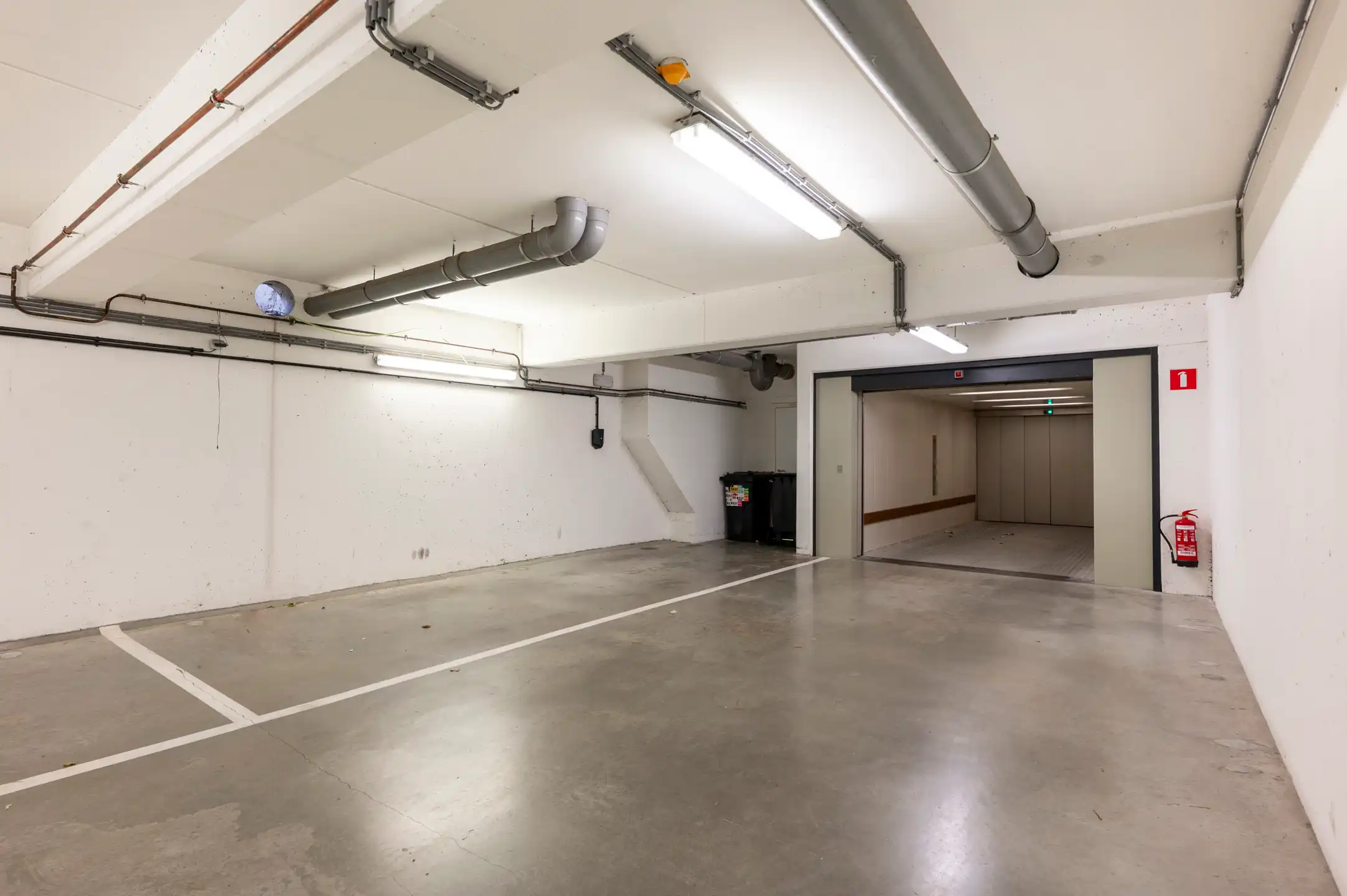 ANTWERPEN - Ruim appartement met uitzicht op de Schelde foto 17