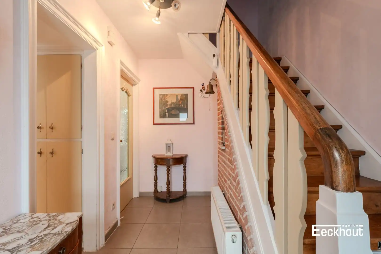 Charmante halfopen woning met zonnige tuin! foto 9