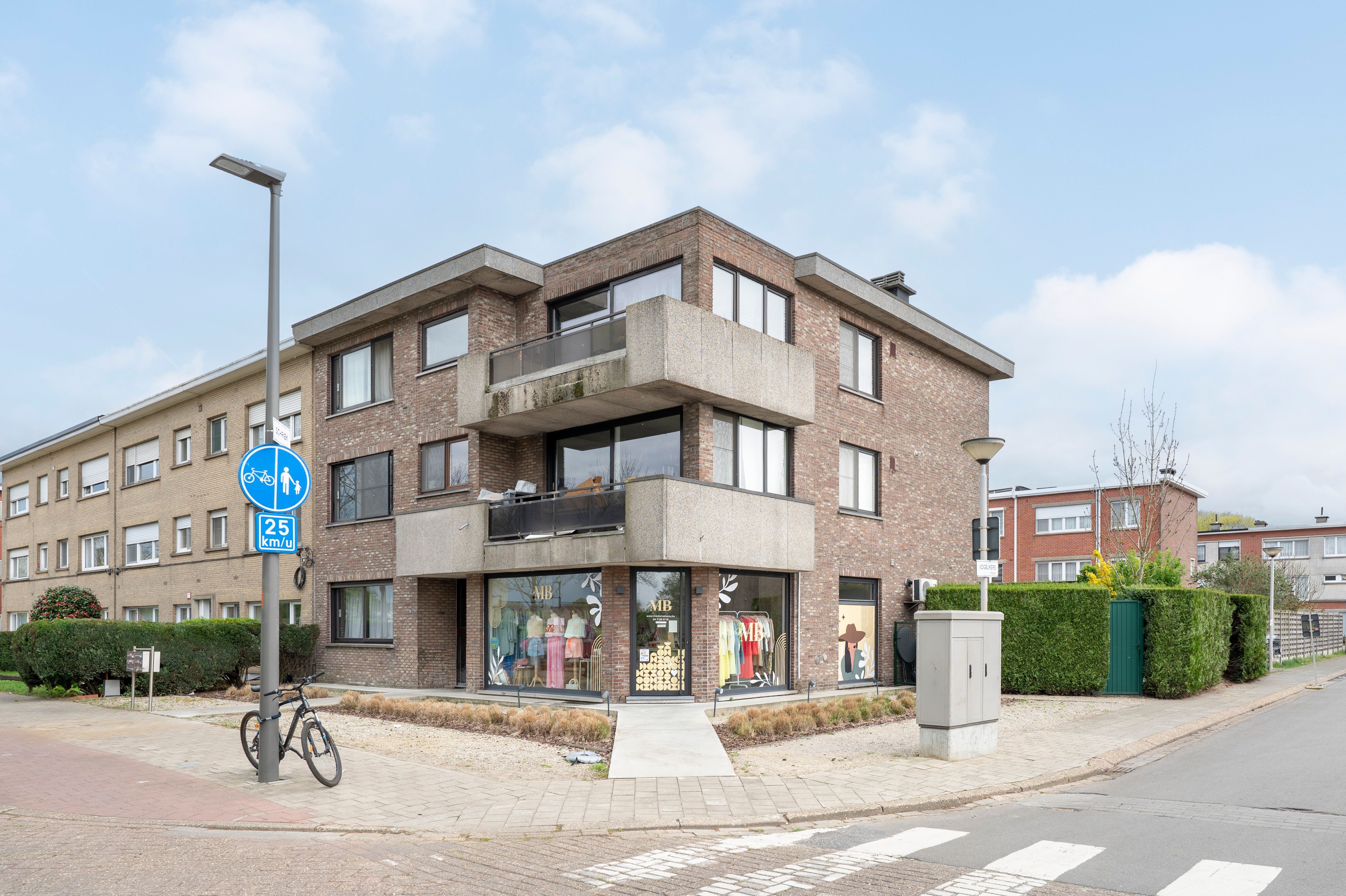 Gezellig éénslaapkamer appartement met prachtig uitzicht! foto {{pictureIndex}}