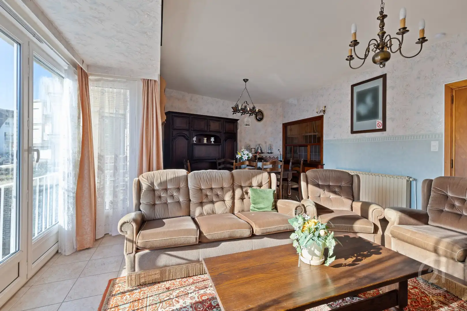 Te Renoveren Appartement in Westende – 3 Slaapkamers foto 9