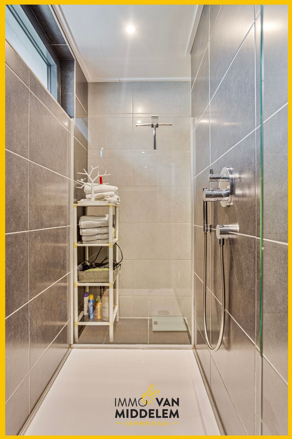 Onder COMPROMIS! foto 17