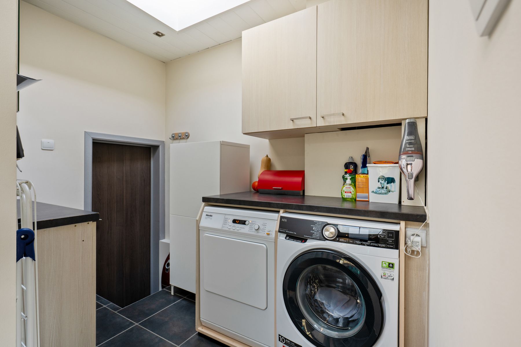 Gerenoveerde woning in een topbuurt foto 11