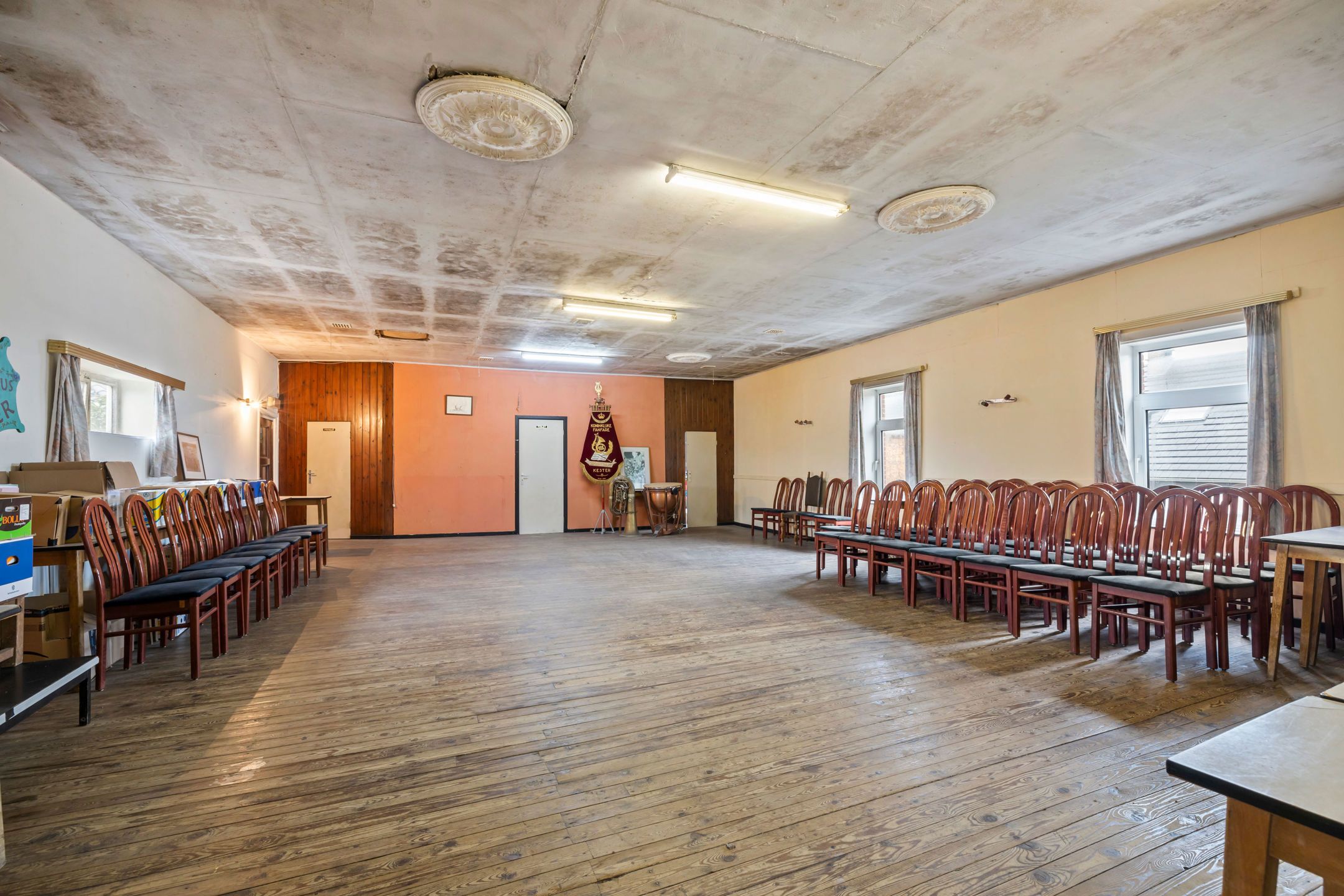 Horecazaak met feestzaal te Kester met heel wat mogelijkheden foto 11