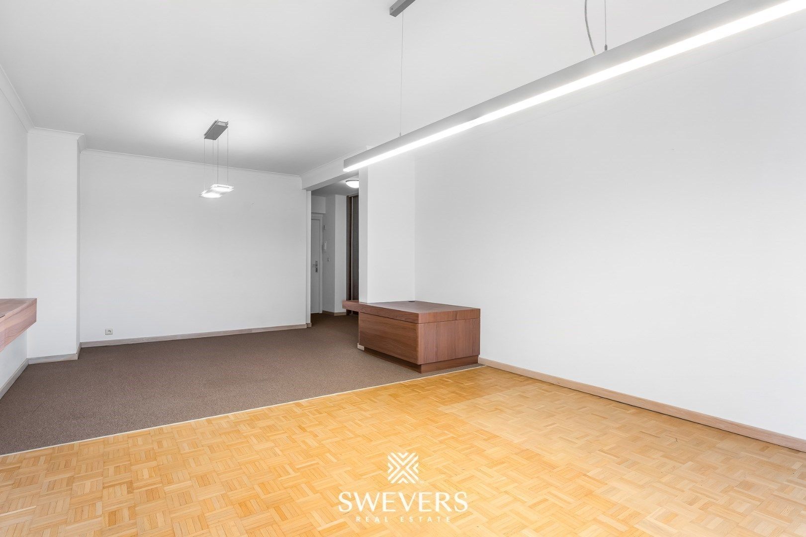 Instapklare kantoorruimte met appartement op toplocatie in Hasselt foto 24
