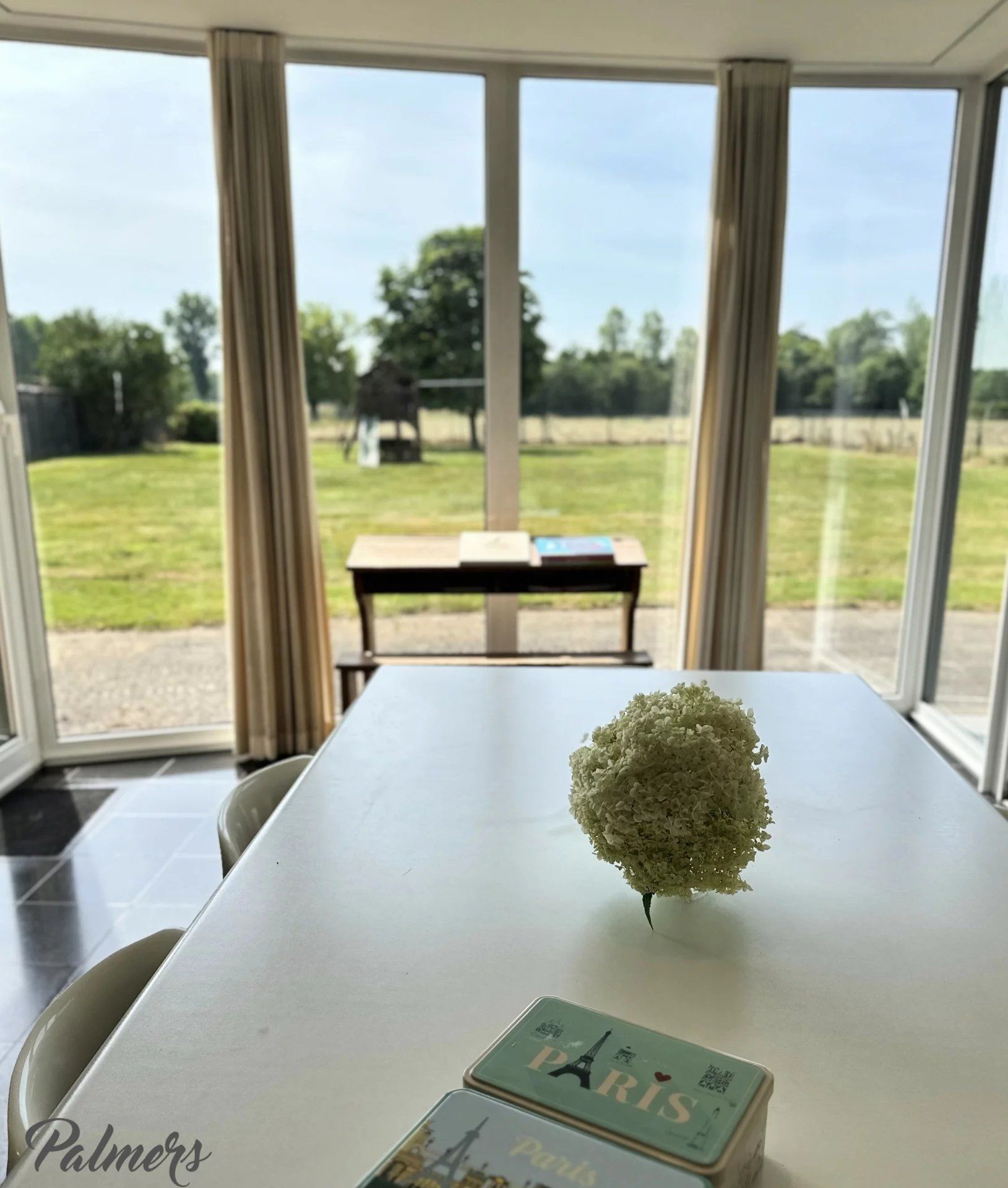 Veelzijdige villa foto 15