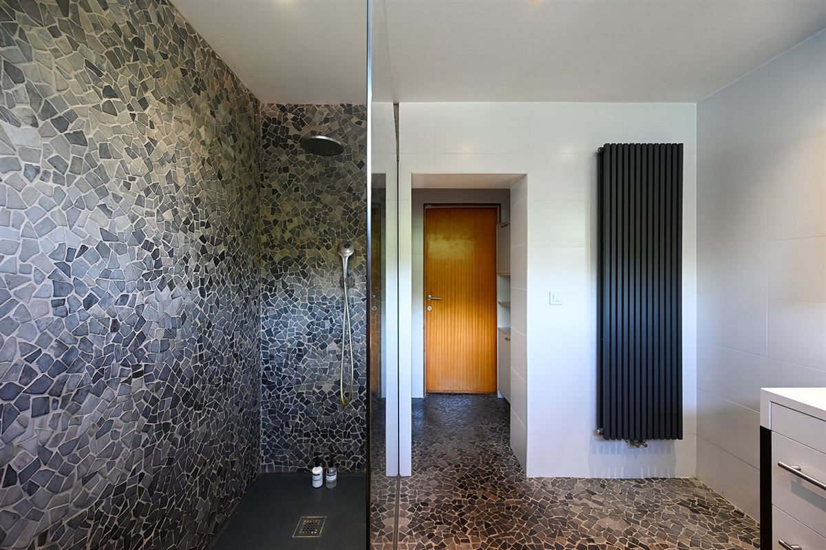 Gezellige en gerenoveerde woning op toplocatie foto 15