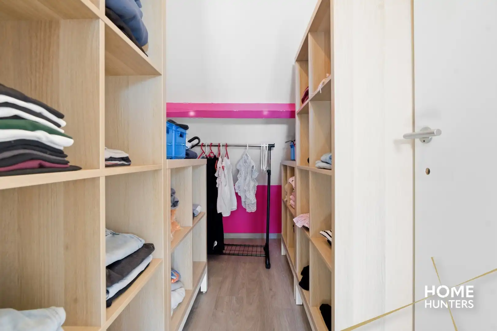 Volledig gerenoveerde gezinswoning met 4 slaapkamers en zuidgerichte tuin! foto 13