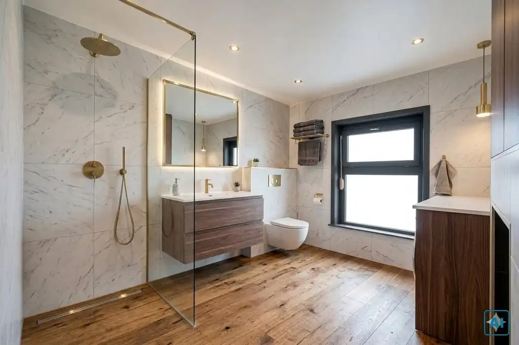 Handelshuis met woonst op centrale locatie, 5 slaapkamers foto 9