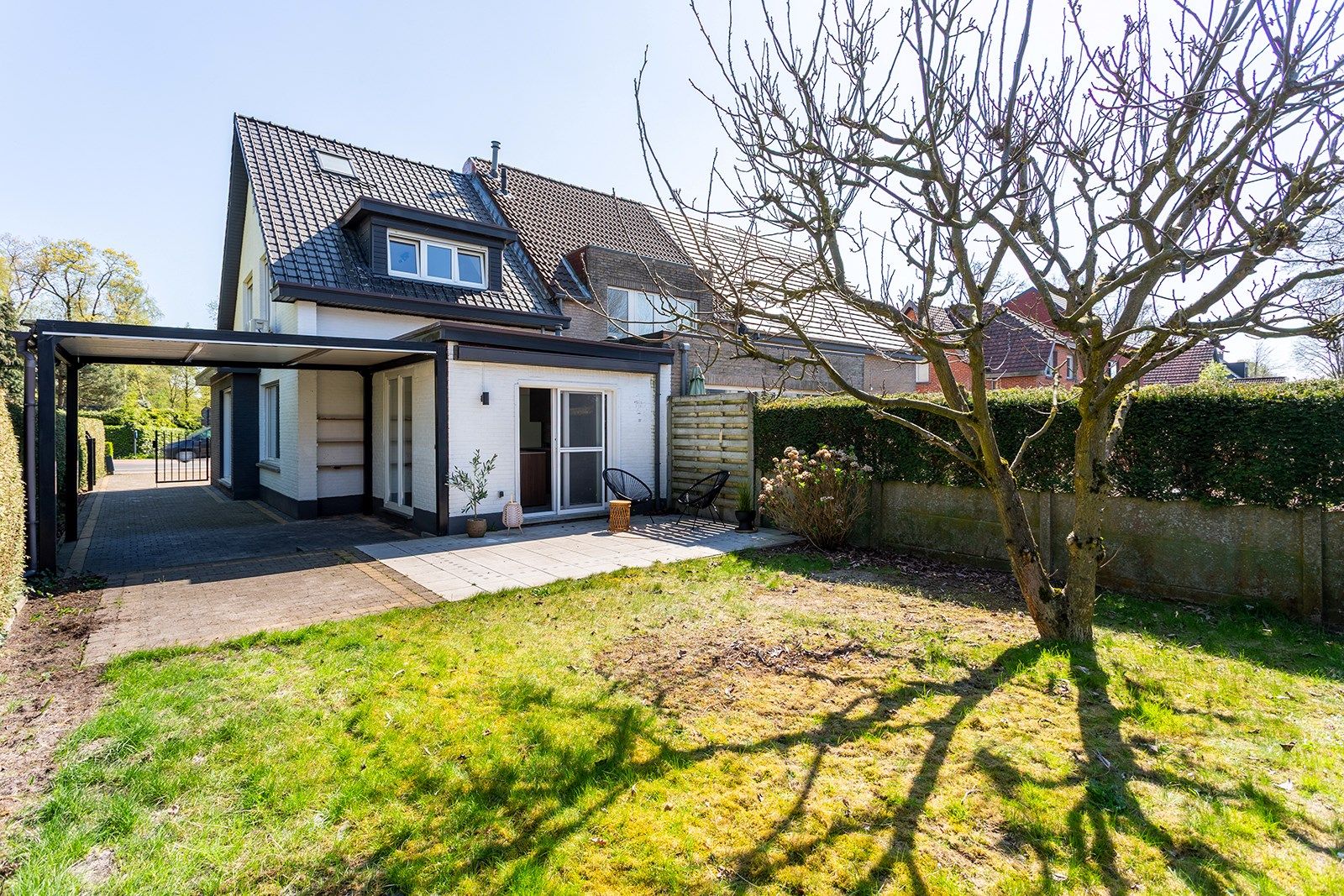 Nét gerenoveerde woning met aangename tuin  foto 5