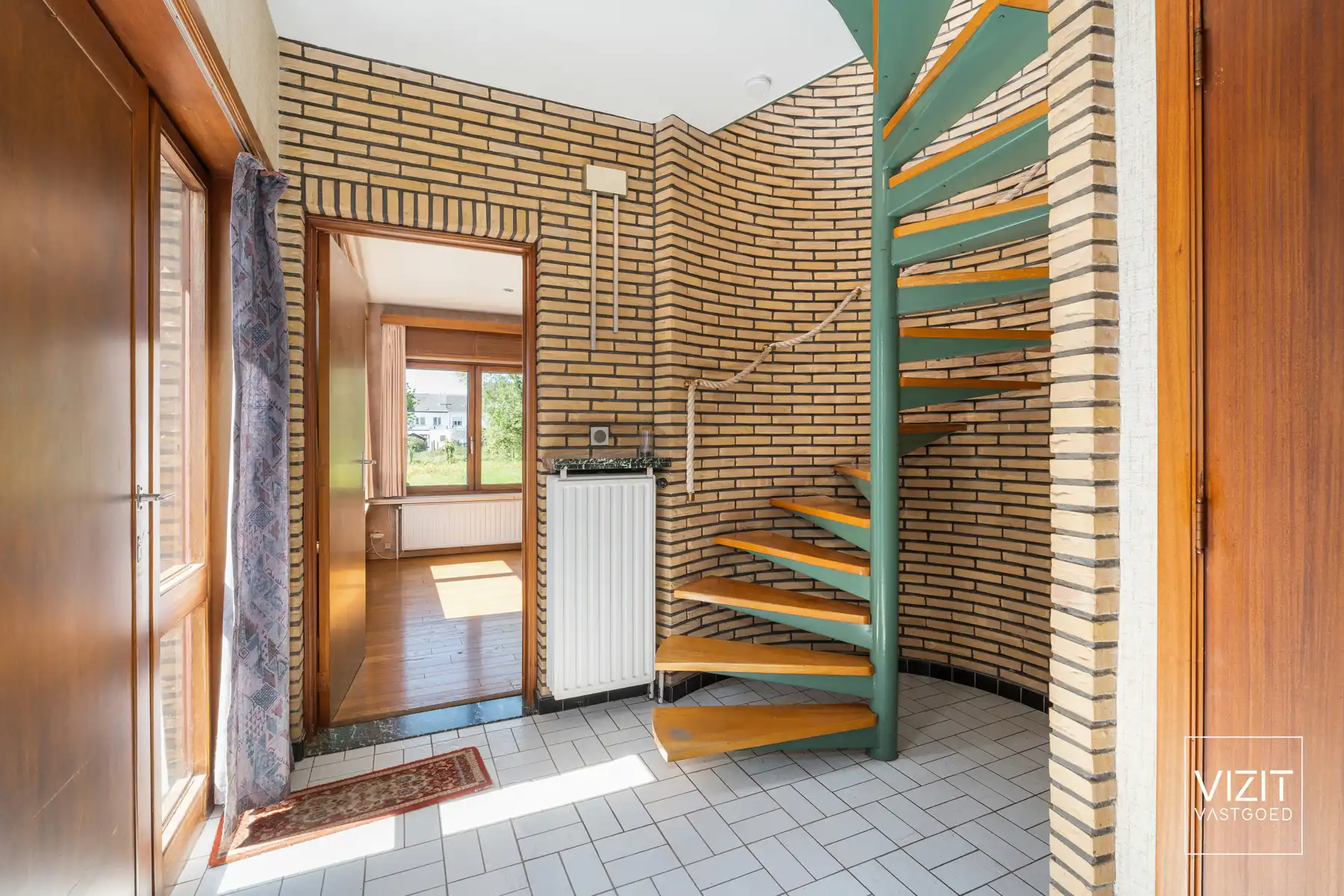 Halfopen woning met garage nabij station Ninove foto 5