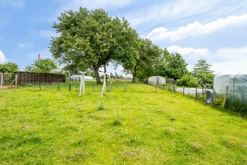Ruime gezinswoning met zonnige tuin in de molengemeente Oosterzele foto 26