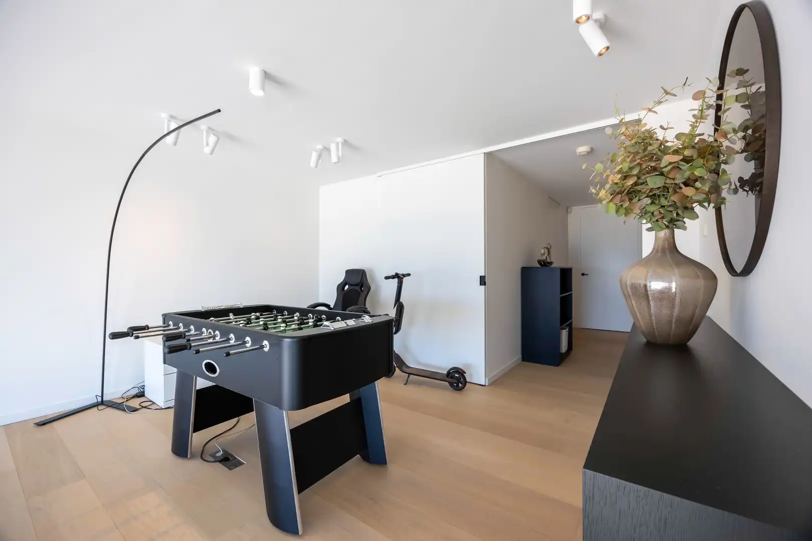 Exclusieve mezzanine met panoramisch frontaal zeezicht – Residentie Royal Navy foto 23