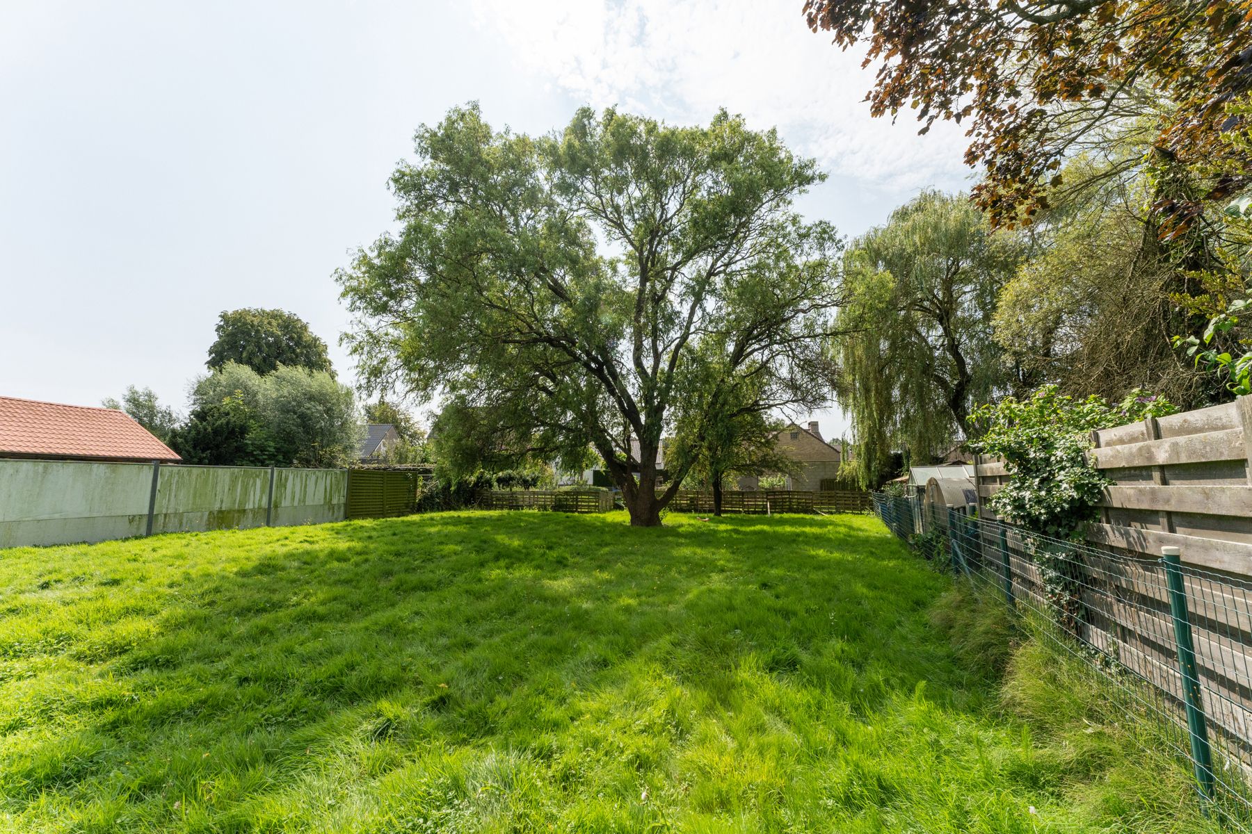 Centraal gelegen woning op 1373 m² met zuidgerichte tuin foto 16