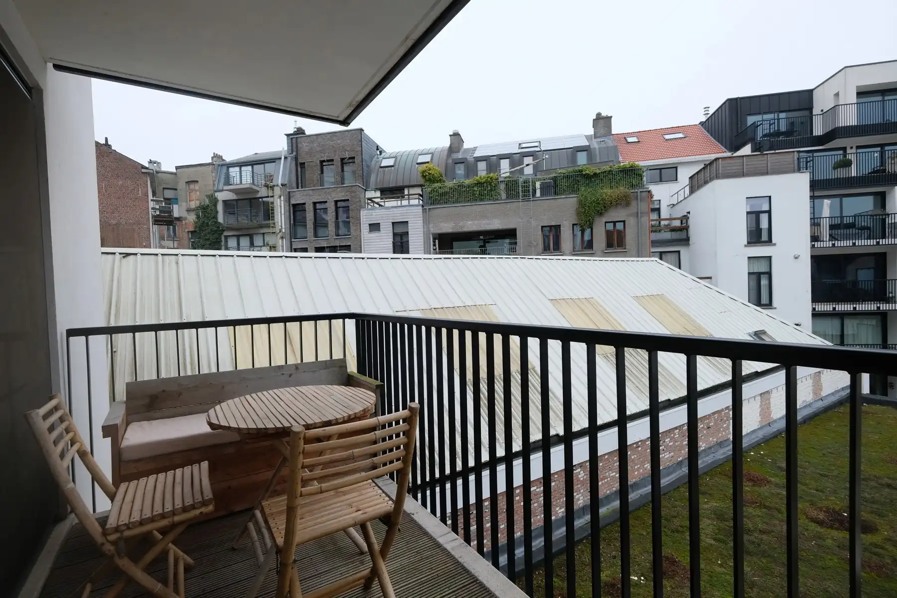 Lichtrijk appartement met zicht op de Schelde foto 11