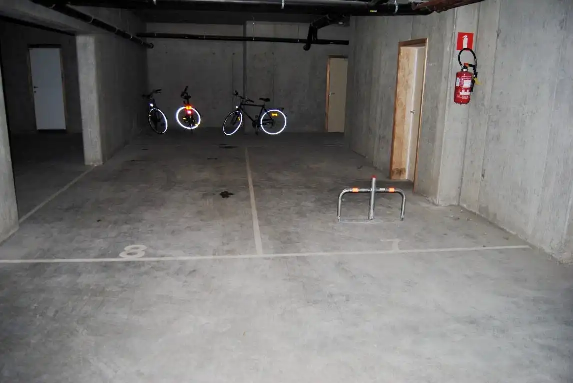 Ondergrondse staanplaats te koop in Veurne. foto 4