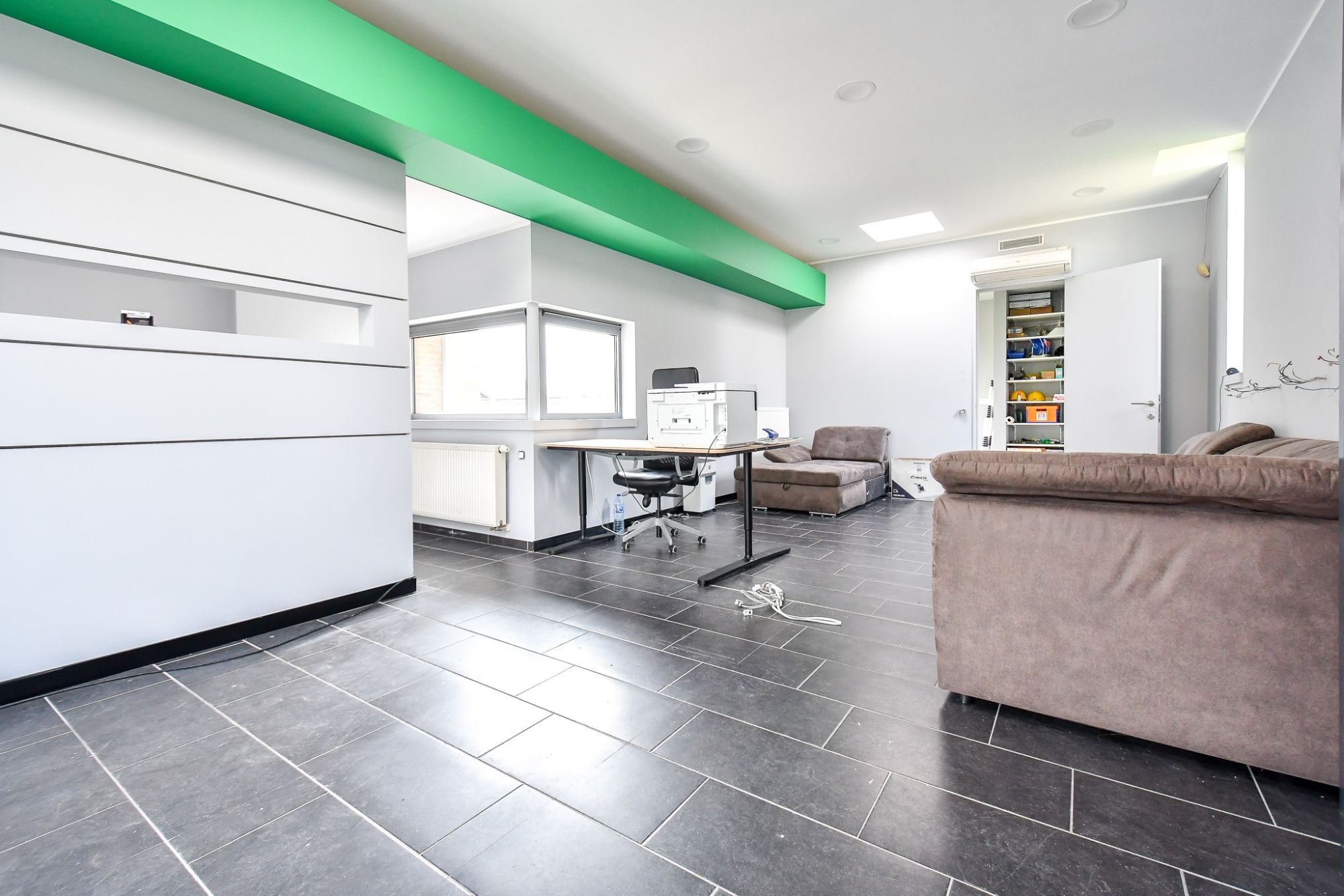 | OPENHUISMOMENT ZATERDAG 03/05 - 13u - 15u | RUIME woning met handelsruimte in het centrum van Bellem foto 8