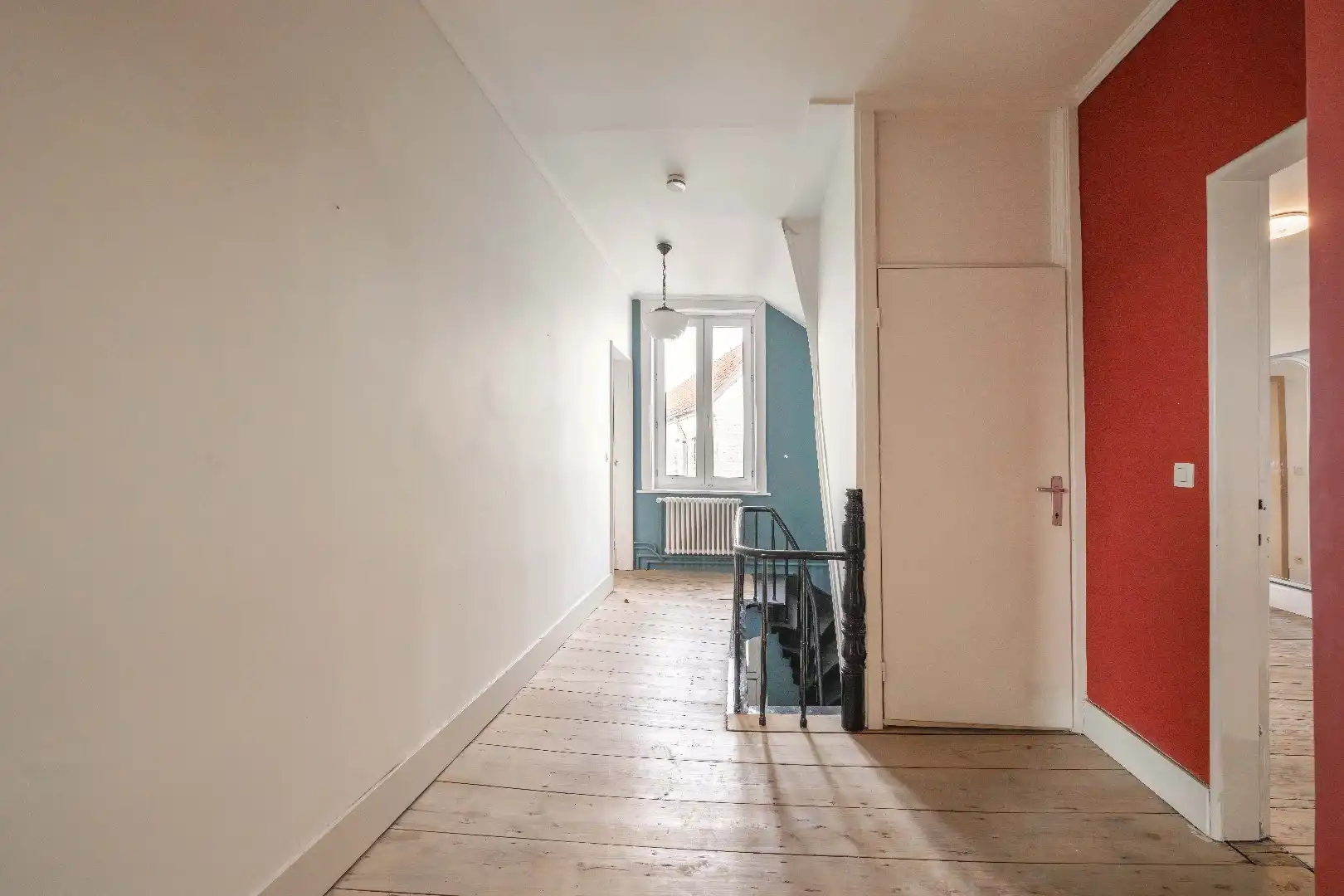 STATIGE HERENWONING MET LOODS foto 17