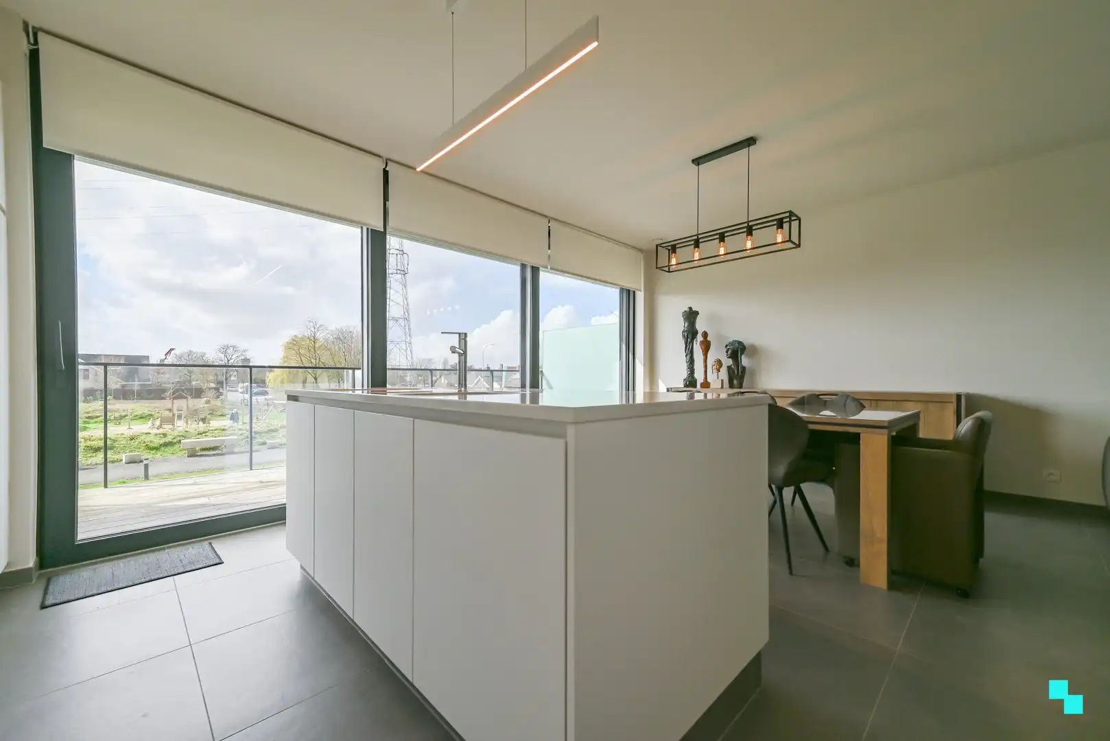 Energieneutraal tweeslaapkamerappartement in groene omgeving te Izegem foto 6